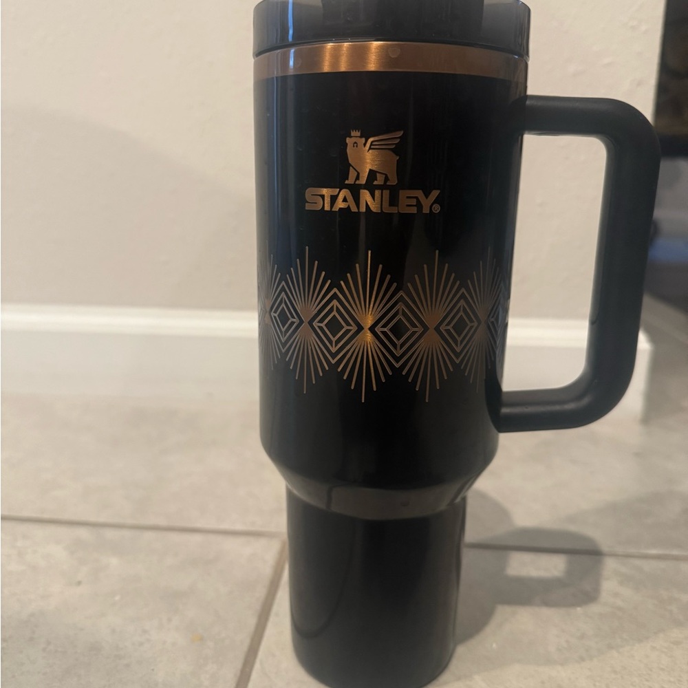 Stanley Black and Gold Geometric Mug